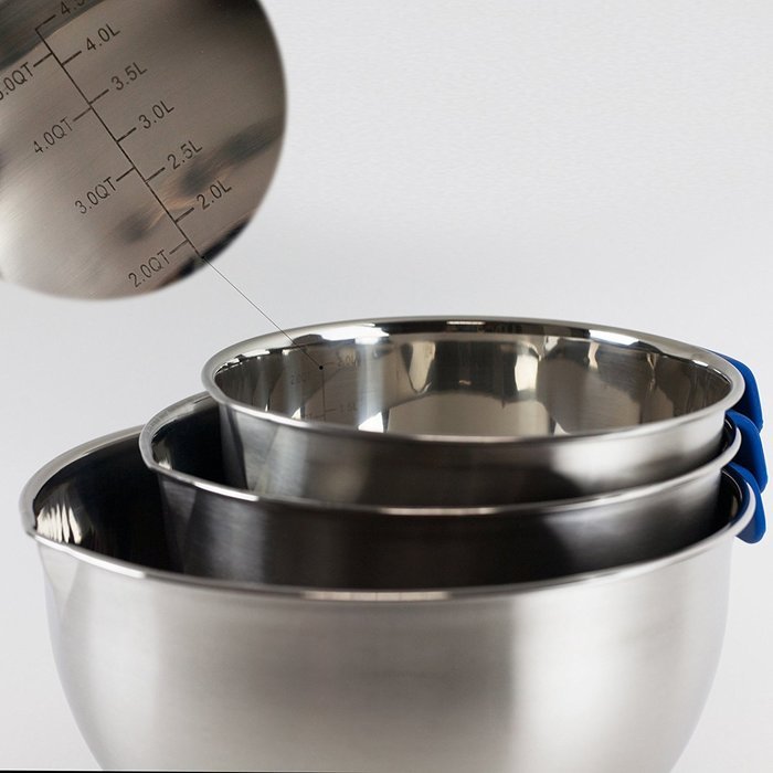HUJI 3 Piece Stainless Steel Mixing Bowls set with Pouring Spouts & Non-Slip Silicon Base and Handles For Baking... N4