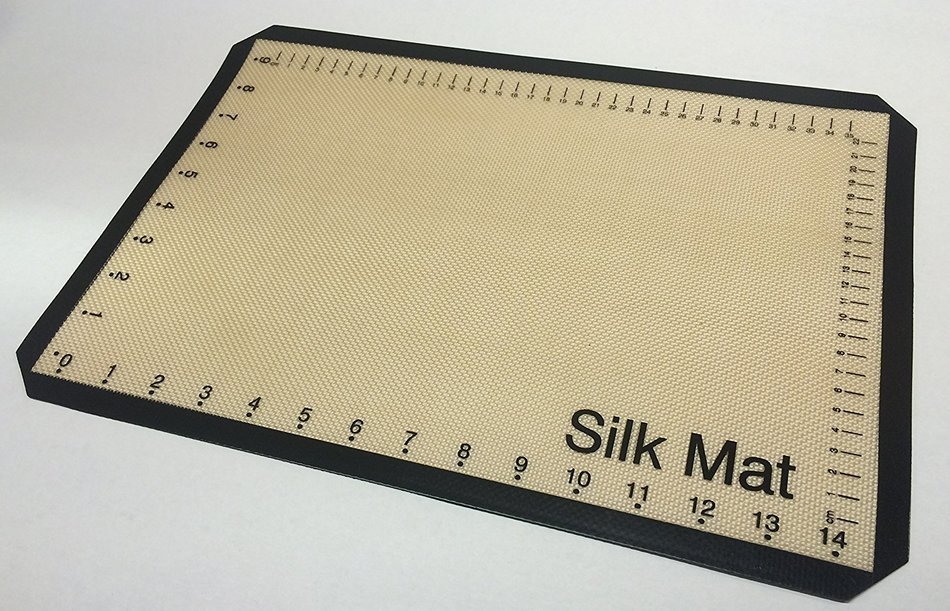 Silk Mat Non-Stick Silicone Baking Mat, Half Sheet Size, 11-5/8 x 16-1/2 (1)
