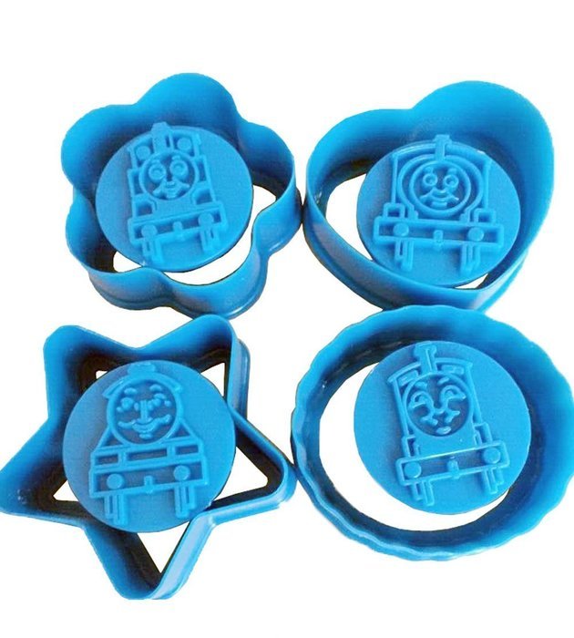 Yunko Thomas Plastic Fondant Cookies Cutter Cake Decorating Tools