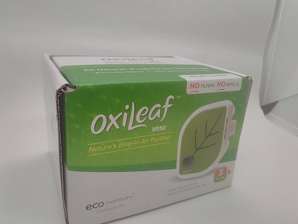 Great Stocking Stuffer! OxiLeaf Mini Nature's Plug-in Air Purifier!