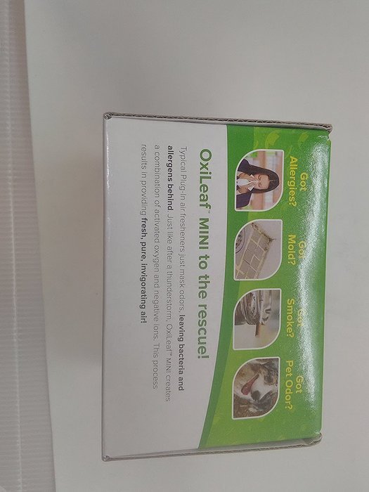 Great Stocking Stuffer! OxiLeaf Mini Nature's Plug-in Air Purifier! N4