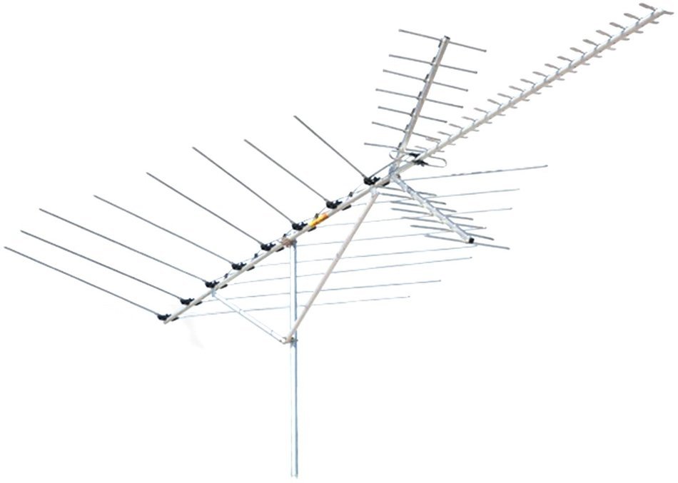 Channel Master CM 3020 UHF / VHF / FM HDTV Antenna - 100 Mile Range (CM3020)
