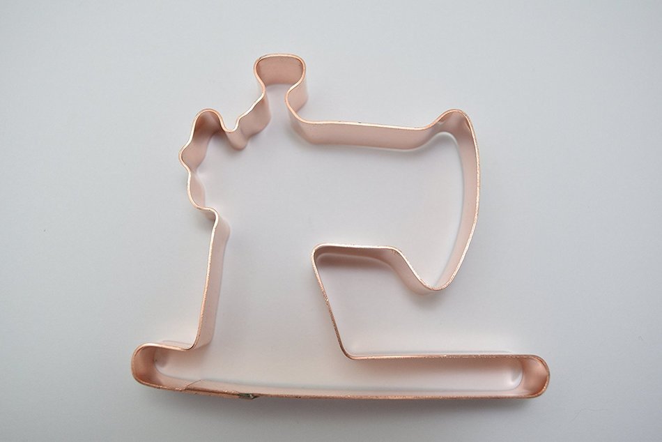 Vintage Sewing Machine Cookie Cutter N4