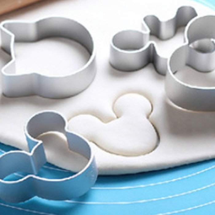 Topbeu Lovely Metal Mouse Shaped Cookie Pastry Dessert Cake Cutter Baking Mould Mold N3