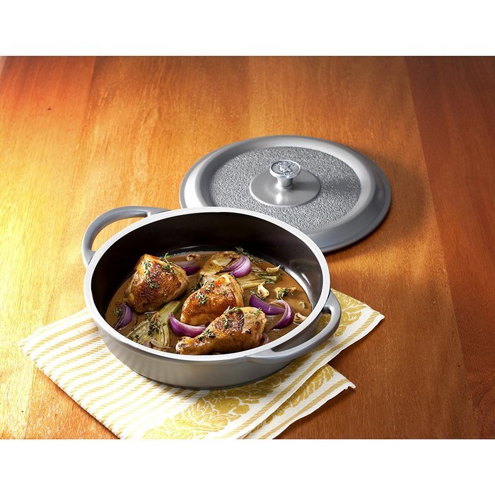 Nordic Ware Pro Cast Traditions Rectangle Baking Pan, 9 by 13-Inch, Cranberry N28