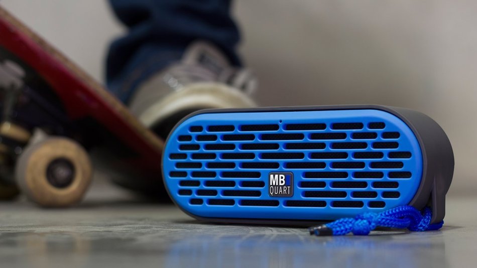 MBQUART QUBTwo Dual Driver Wireless Bluetooth Speaker (Red) N20