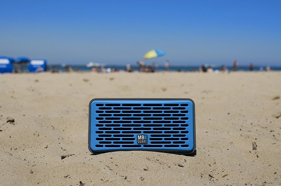 MBQUART QUBTwo Dual Driver Wireless Bluetooth Speaker (Red) N35