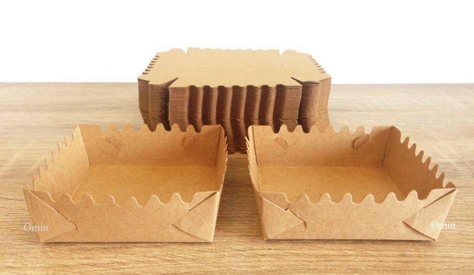 Omin Mini Kraft Disposable Square Paper Baking Loaf Pans Size 3 x 3 x 1 Inch Pack of 100 N4