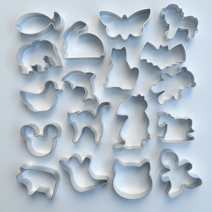 GTI Metal Cookie Cutters Set - 18 Pieces Animals Shape, include Bear, Fish, Elephant, Dolphin, Rabbit, Mikey,...