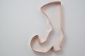 Curly Toe Witch Boot Halloween Copper Cookie Cutter N3