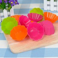 Webake Silicone Baking Cups, Cupcake Liners, Muffin Cups (12-pack, Star) N26
