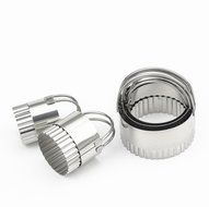 Flyesto 5 Piece Round Biscuit Cutter Set 304 Stainless Steel No Rust with Scalloped Edge For Pastry Donuts Dough...