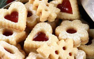 UpGoo Vegetable Cutters Shapes Set (8 Piece) - Cookie Cutters Mold Fruit Pie Crust Biscuit Presses Cutters Stamps... N12