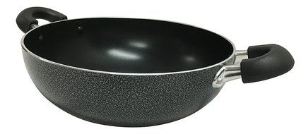 Wee's Beyond 6231-32 Non-Stick Casserole, 7.5 quart, Black N2