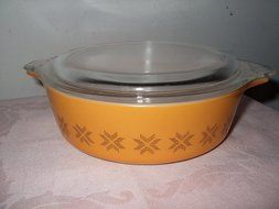 Vintage Corning Pyrex Orange TOWN &amp; COUNTRY 1 Pint Casserole Baking Dish w/ Clear Lid