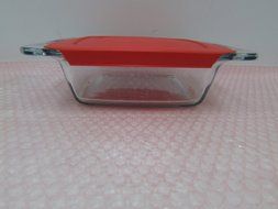 Pyrex Easy Grab 8&quot; Square Baking Dish W/ Red Plastic Cover N2