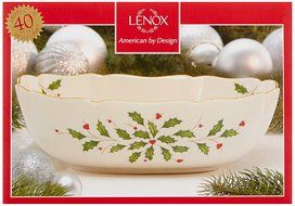 Lenox Holiday Gravy Boat with Stand,Ivory N91