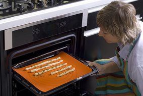 Silicone Baking Mat, Premium Quality - Unique Food Grade, Durable, Attractive, Qvob N7