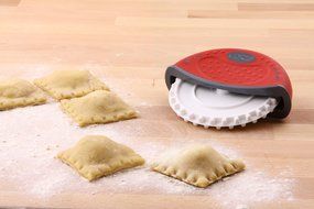 Dexas 4 in 1 Dough Prep Set Tool: Pizza Cutter, Cutting wheel, Fluted Wheel, Dough Docker N2
