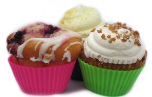 EcoCups Silicone Baking cups / Set of 12 Cupcake Liners (Bright Pink) N3