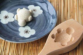 Dessert Baking Molds/Wooden Carving Baking Molds, Cute Tortoise(6.5*5*1.8cm) N2