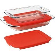 Pyrex 4-Piece Glass Bakeware Set, Made of Non-Porous Slass and Microwave Safe