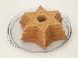 Nordic Ware Platinum Cozy Village Baking Pan N12