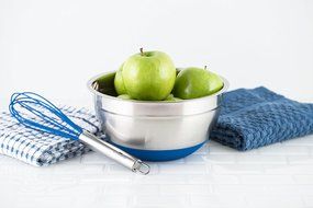 Bloomsbury Home 5pc Mixing Bowl Set - Non-Slip Silicone Base with Silicone Covers N8