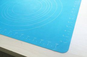 NEW JJMG Non-Stick Rolling Silicone Rubber Baking Mat for Cookies, Pasta, Pizza, Cakes and Pastries with Measurements... N11
