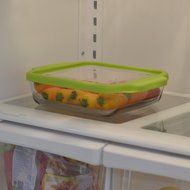 Anchor Hocking 3-Quart Glass Baking Dish with Green TrueFit Lid N10