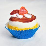Professional US Standard-Sized Grease-Proof Foil Cupcake Liners (Silver)