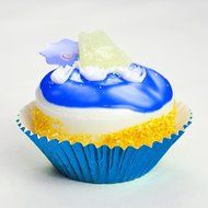 Professional US Standard-Sized Grease-Proof Foil Cupcake Liners (Silver) N2