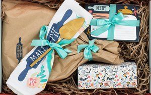 Sweet As Pie Apple Pie Baking Gift Box with Ceramic Pie Dish, Recipe Cards, Crust Mix, Pie Server- This Gourmet... N7