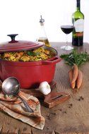 Guro Enameled Cast Iron Oval Dutch Oven Casserole, Red , 7.4QT N6