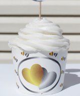 Princess Gold Crown - Cupcake Wrappers/Disposable Baking Cups- 25 pack. N2
