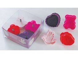 R &amp; M Stampers Cookie Cutters 4pc Set, Bear, Rose, Heart, and Bird, Item # 0493