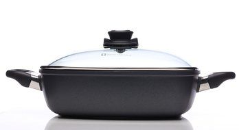 Swiss Diamond Nonstick Covered Casserole, 5 quart N3