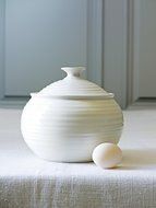 Portmeirion Sophie Conran White Large Covered Casserole N2