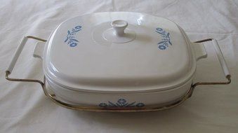 Vintage Corning Ware " Cornflower Blue " Pyroceram Skillet Casserole w/ Solid Color Lid B-5 - 2 Inch by 9.75 Inch