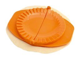 Zoie + Chloe 3-Piece Dough Press Set - Dumpling Calzone Ravioli Empanada Turnover Pierogi N4