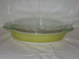 2 Piece Set - Vintage Pyrex Yellow 1 1/2 Quart Divided Casserole Baking Dish w/ Clear Glass Lid