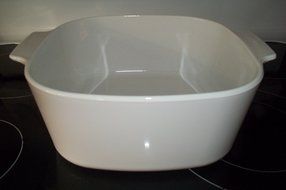 Corning Ware A-5-B 5 Quart Just White