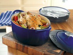 Denby Cast Iron Oval Covered Casserole, 4.2-Liter, Blue N5