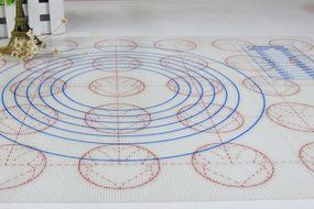 Homankit Non-Stick Silicone Baking Mat for Macarons 15-3/4" x 23-5/8" N6