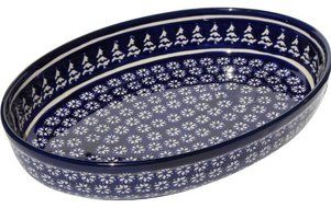 Polish Pottery Oval Baker From Zaklady Ceramiczne Boleslawiec #350-243a Classic Pattern, Width: 12" Length: 8.5"