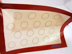 BlueDPat: Non-Stick Silicone Baking Mat Jelly Roll Glassfiber Pan Baking Mat