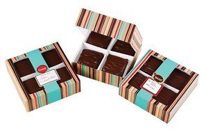 Wilton Kraft 4 Cavity Cupcake Boxes, 3 Count N7