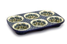 Polish Pottery Muffin Pan - Blue Spring Daisy