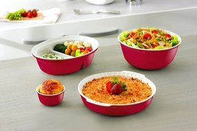 Pyrex 26 cm Round Stoneware Impressions Pie Dish with Handles, Red N3