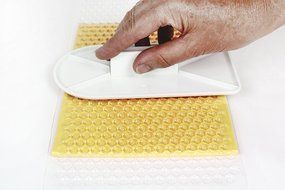 PME Honeycomb Design Impression Mat, One Size, Transparent N3